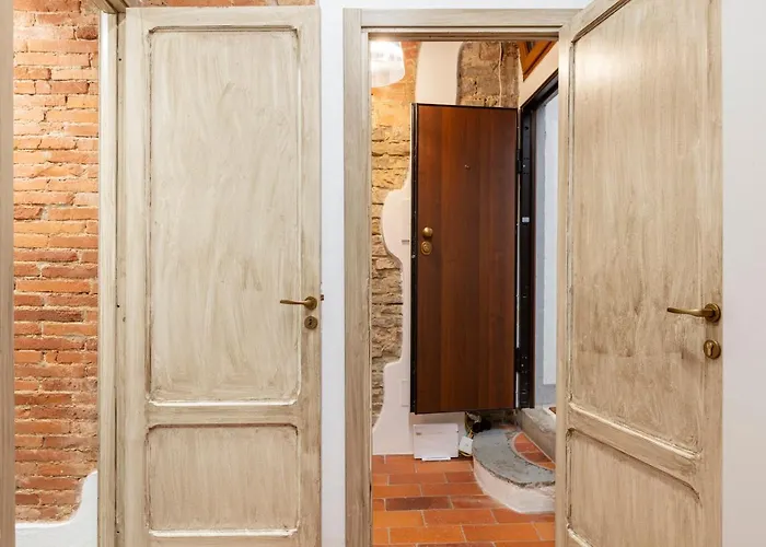 S. Spirito, Ac Apartament